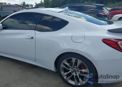 2015 Hyundai Genesis 3.8 Ultimate z USA, uszkodzony, nr VIN KMHHU6KJXFU123222